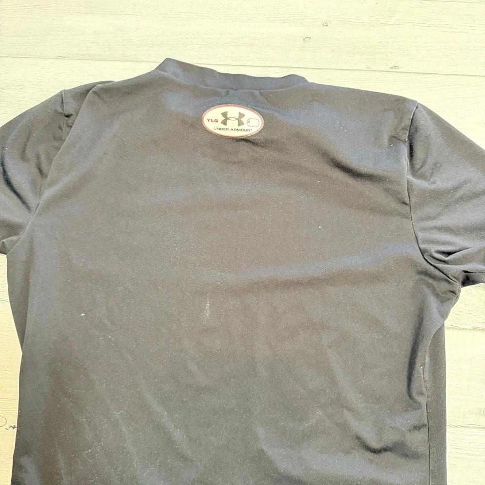 Under armour boys short‎ sleeve fitted shirt baselayer Batman youth large